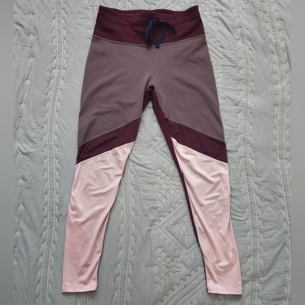 3 for $15: Fabletics workout pants